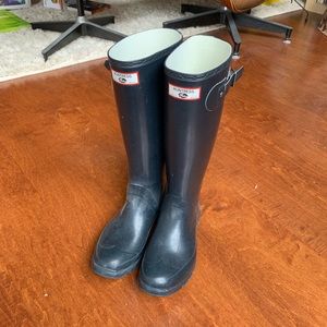 Hunter huntress rain boots includes welly socks